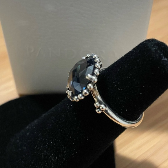 Pandora Midnight Star Blue Crystal Ring, size 4.5 (48) - Picture 3 of 6